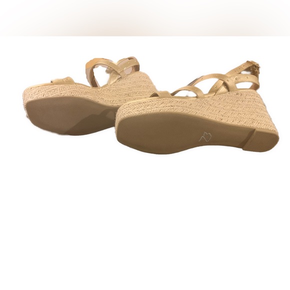 Report Gold High Heel Sandal Wedges - Size: 10 - Picture 3 of 4